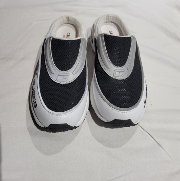 GUESS Sport slip ons - Picture 3 of 5